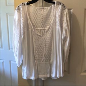 Free People White Flowy Shirt Size Small **update no Size tag